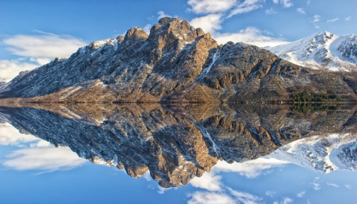 mountains mirror image index